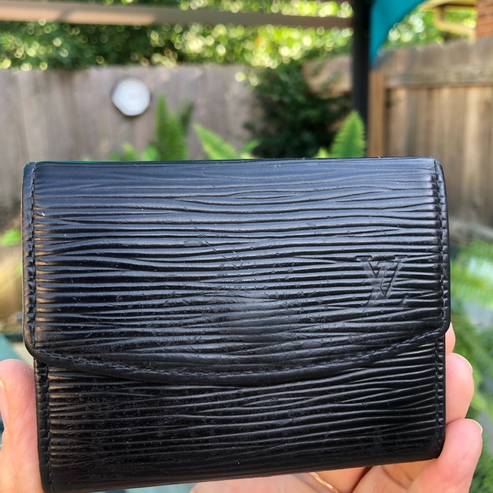 LOUIE VUITON BLACK EPI COIN PURSE